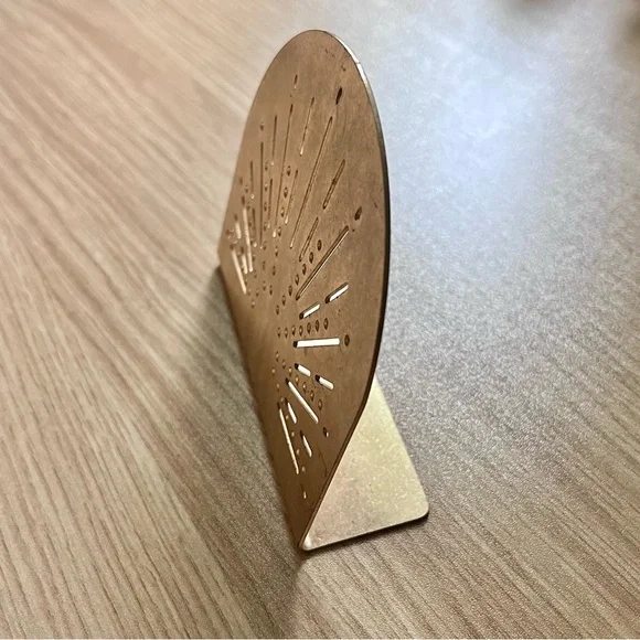 Anthropologie Gold Sunburst Earrings Holder - Picture 4 of 11